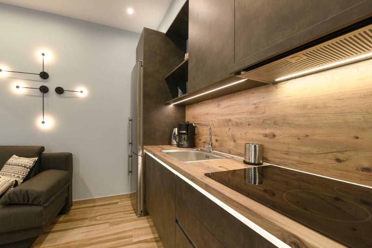 Adell Luxury Apartments Kavala Exterior photo